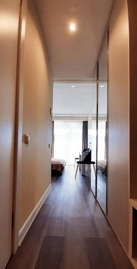 Alliance Palace Sea View Apartment Batoemi Buitenkant foto