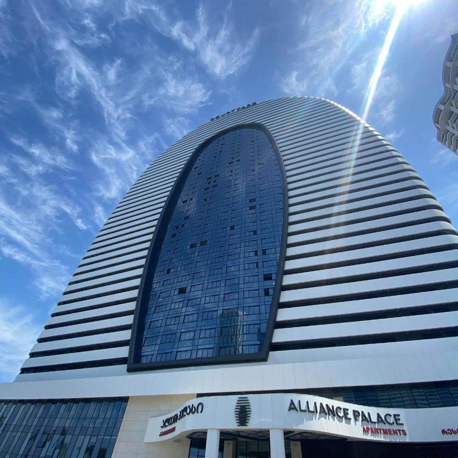 Alliance Palace Sea View Apartment Batoemi Buitenkant foto